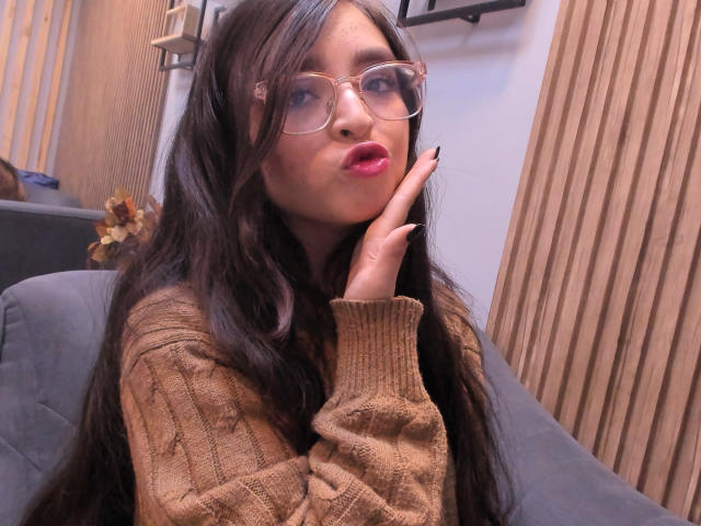 EvaMcAllister - Live sex cam - 27391402