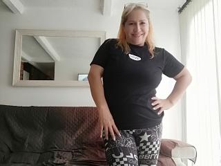 MajaReal - Live sex cam - 27394622
