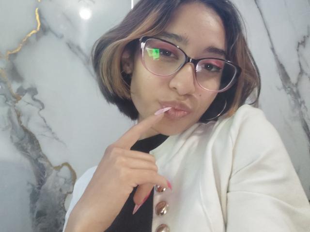 CamiVargas - Camera khiêu dâm &amp; quyến rũ trực tiếp - 27398794