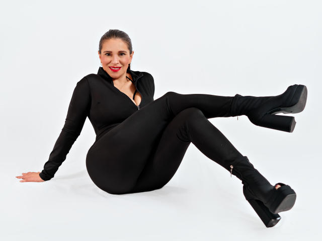 CelesteCorine - Live porno og sexkamera - 27399606