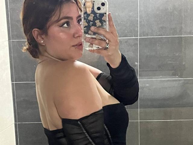 AdelaTaylor - Live porn &amp; sex cam - 27401986