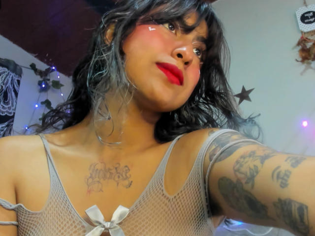 HollyPurple - Live sex cam - 27403869