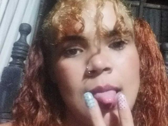 DomiEvans - Live sex cam - 27404674