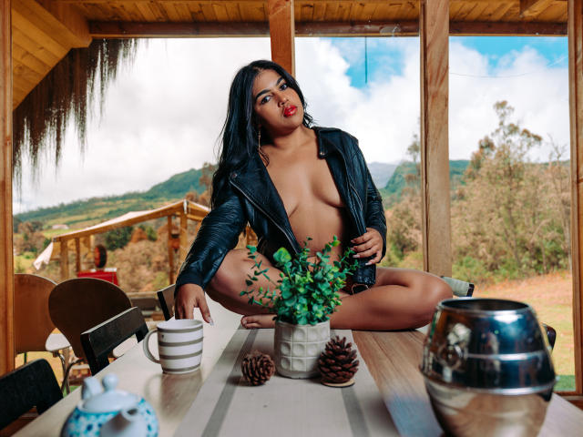 NairobiSwan - Live porn &amp; sex cam - 27405339