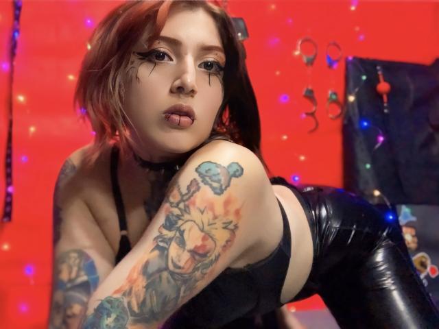 AliceCalloway - Live porn &amp; sex cam - 27405563