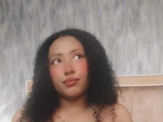 KarinaLovey - Live sex cam - 27405633