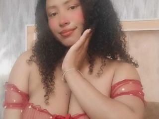 KarinaLovey - Live sex cam - 27405640