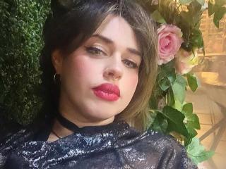 PaulettWatsoon - Live sex cam - 27407117