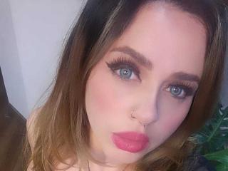 PaulettWatsoon - Live sex cam - 27407131