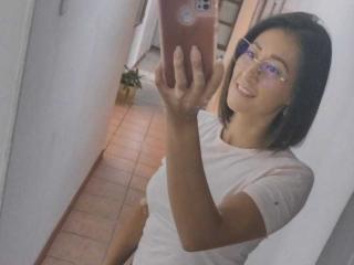SharisWillian - Live sex cam - 27407761