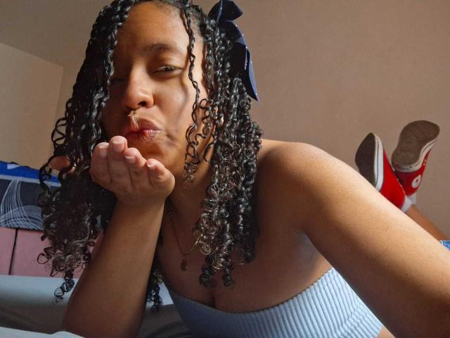 ArtemisaS - Live porn &amp; sex cam - 27410715