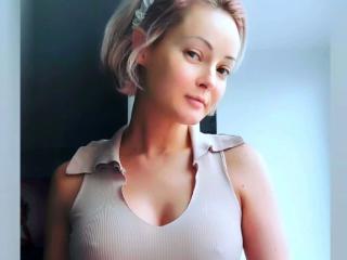 SophieCrush-hot - Live porn &amp; sex cam - 27413969