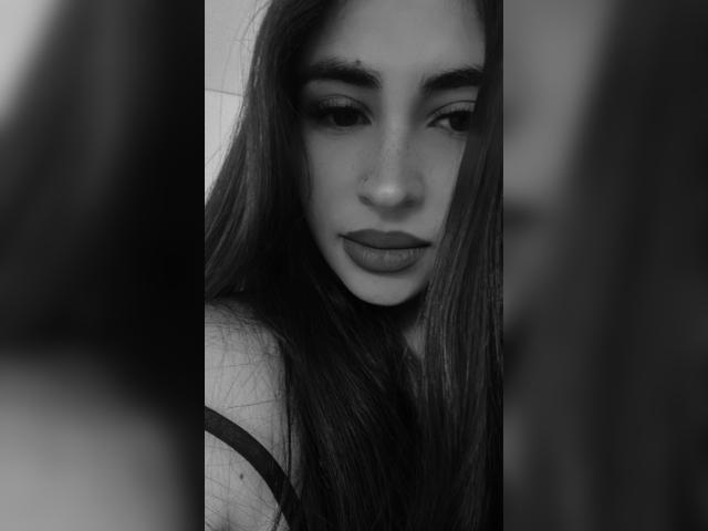 MiilaWx - Live porn &amp; sex cam - 27416447