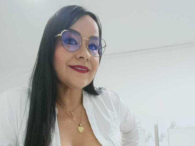 TamaraFoxy - Live sex cam - 27418652