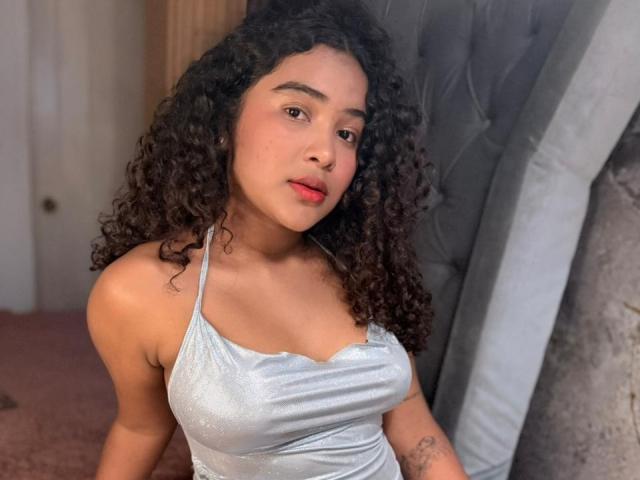 AnnyRestrepo - Live porno og sexkamera - 27419268