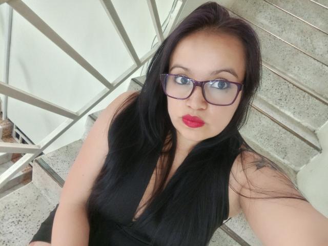 GinebraVargas - Live Sex Cam - 27425071