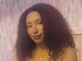 KarinaLovey - Live sex cam - 27425799