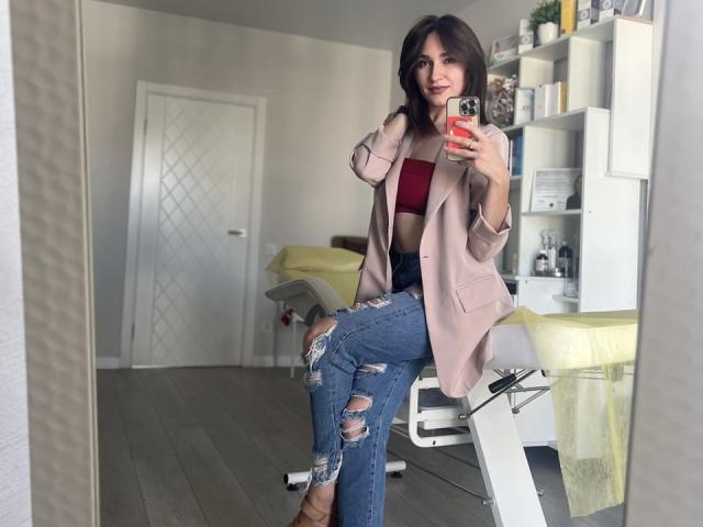 RozaSunn - Live Sex Cam - 27432909