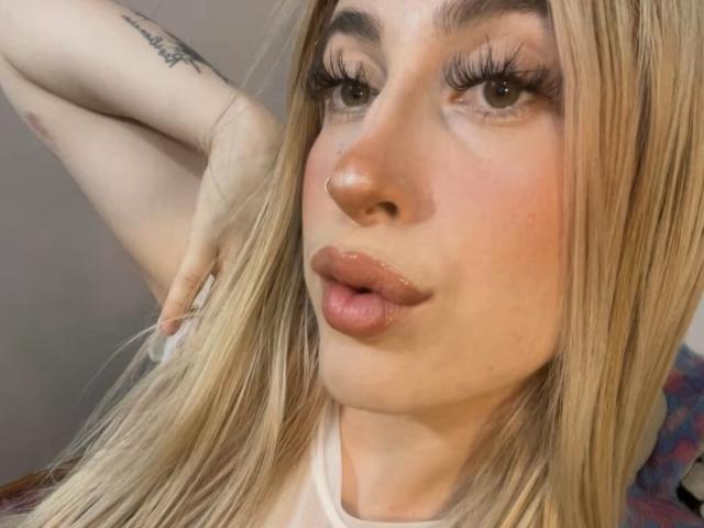 SammyViolet - Live porn &amp; sex cam - 27433924