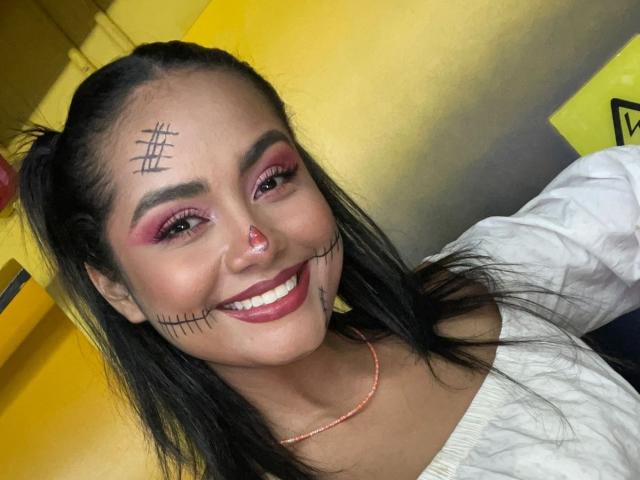 AliceBeckerr - Élő pornó és szexkamera - 27436983