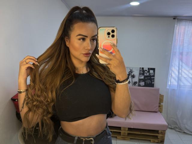 MissAry - Porno na żywo i seks kamera - 27438418