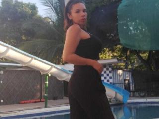 VioletaStone - Live porn &amp; sex cam - 27439720