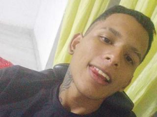 AndresMat - Live porno og sexkamera - 27444991