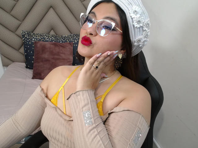 HelueJamil - 라이브 포르노 &amp; 섹스 캠 - 27445656