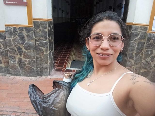 PaulinaColemann - Live porn &amp; sex cam - 27448407