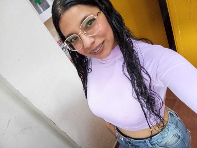 PaulinaColemann - Live sex cam - 27448582