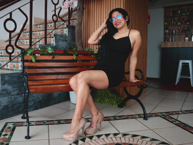 PaulinaColemann - Live porn &amp; sex cam - 27448820