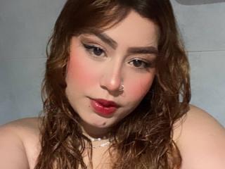 AdelaTaylor's Model Profile