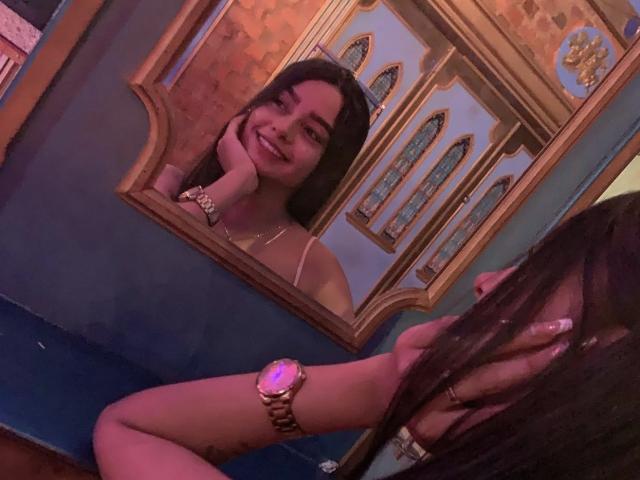 ThaliaCollins - Live porn &amp; sex cam - 27452257
