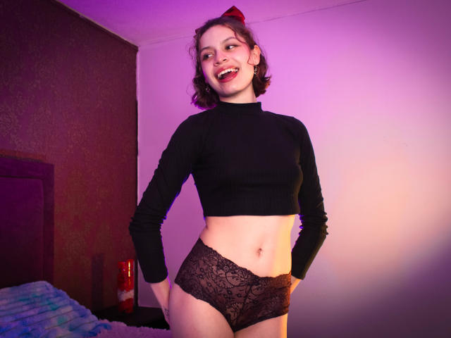 SophieBlake - Live sex cam - 27453594