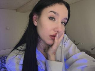 NikkiGoldX - Live porn &amp; sex cam - 27454098