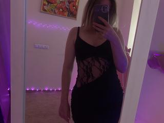 AlicePrings - Live porn &amp; sex cam - 27457406