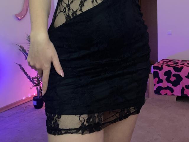 AlicePrings - Live porn &amp; sex cam - 27457413