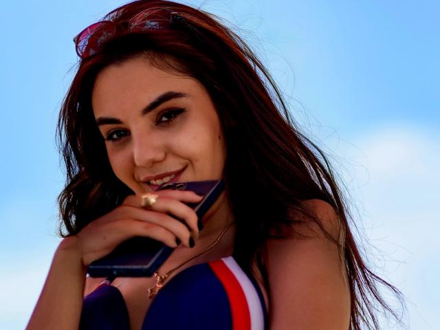 CassieRose - Live Sex Cam - 27459849