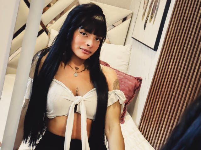 EmmaEbony - сексуальная веб-камера в реальном времени - 27460990