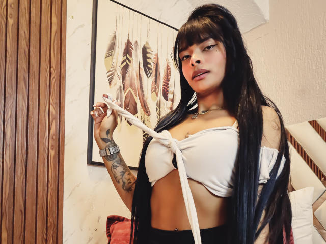 EmmaEbony - Live porn &amp; sex cam - 27460997