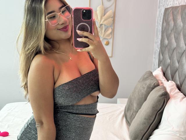 Tamra - Live porn &amp; sex cam - 27463188