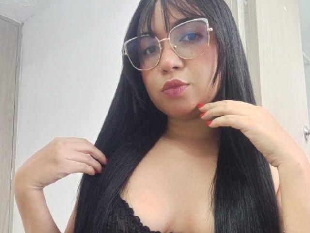 AliceSmity - Live sex cam - 27470706