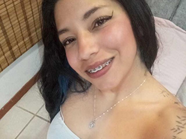 PaulinaColemann - Live porn &amp; sex cam - 27471168