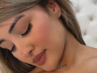 MaeCollins - Sexe cam en vivo - 27472988