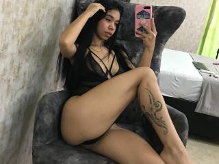 EmaGarces - Live porn &amp; sex cam - 27473044