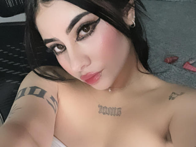 NatallieBlue - Live porn &amp; sex cam - 27473352