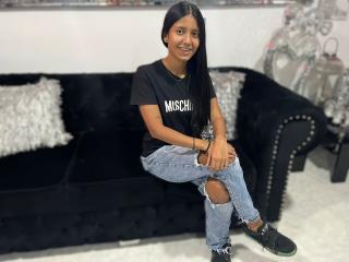 KathiaLewis - Sexe cam en vivo - 27474815