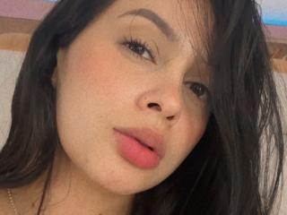 EmilyParkerr - Live porn &amp; sex cam - 27475634