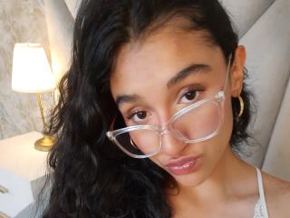 ValentinaCruz69 - Live porn &amp; sex cam - 27477027