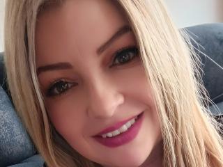 NatalyHami's Model Profile